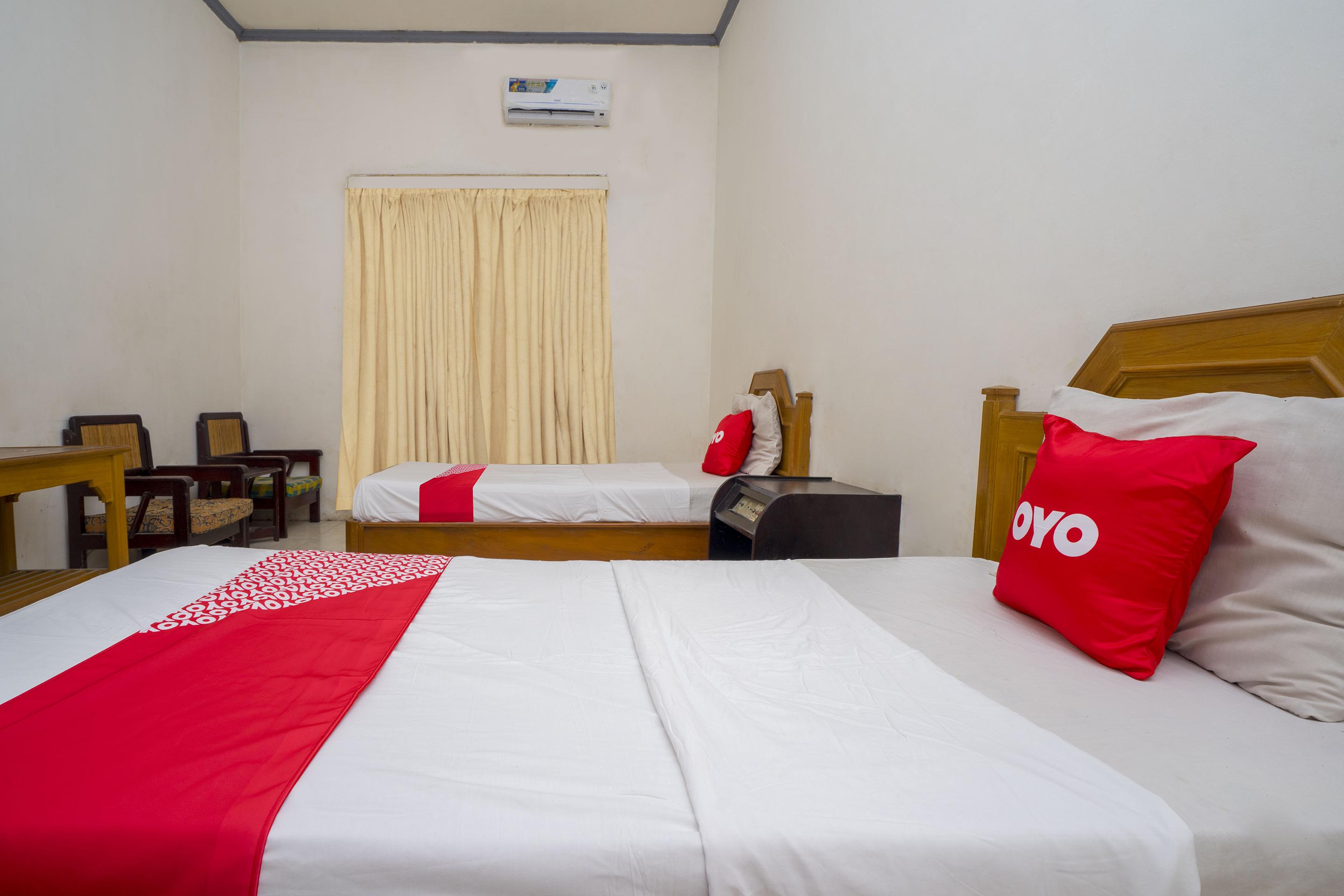 Oyo 1989 Hotel Pelangi Harapan Samarinda Buitenkant foto