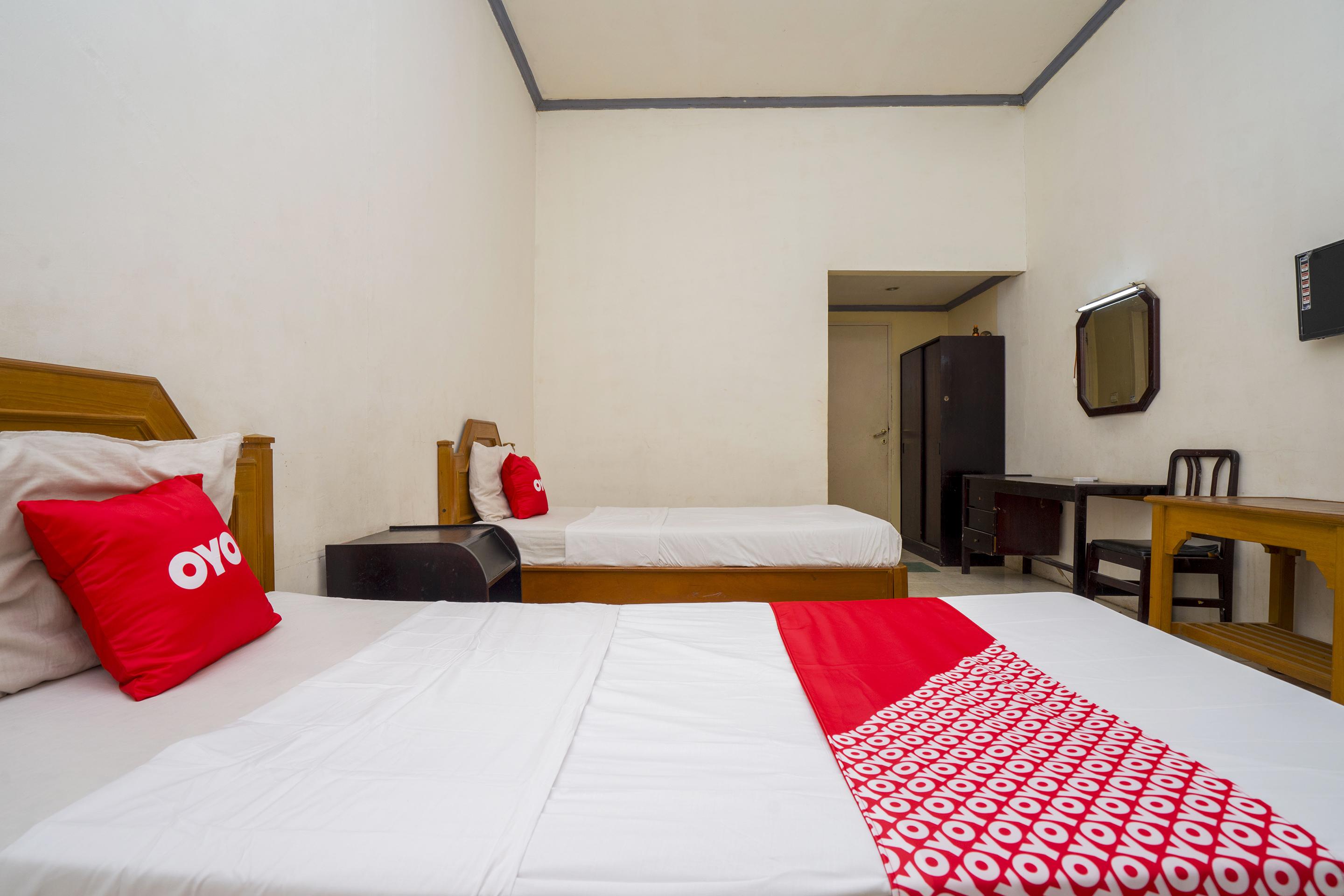 Oyo 1989 Hotel Pelangi Harapan Samarinda Buitenkant foto